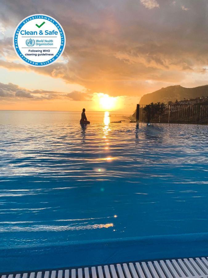 Formosa - Infinity Pool Funchal (Madeira)