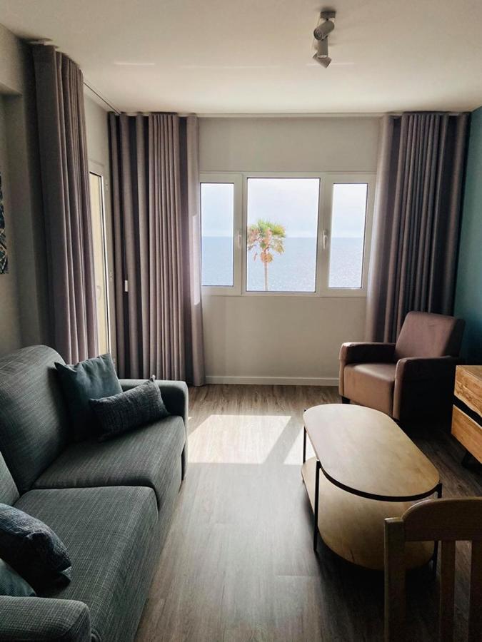 Ocean Cliffs Funchal (Madeira)