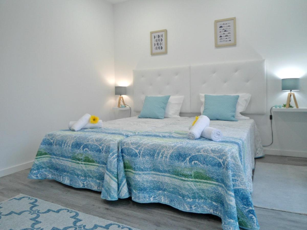 Town Apartment *