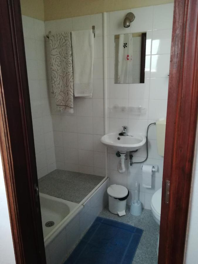 Cc39-q6 Quarto em Acomodações Particulares *