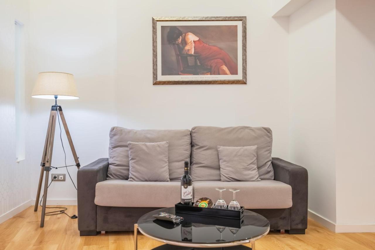 Apartamento Cayres Carmo