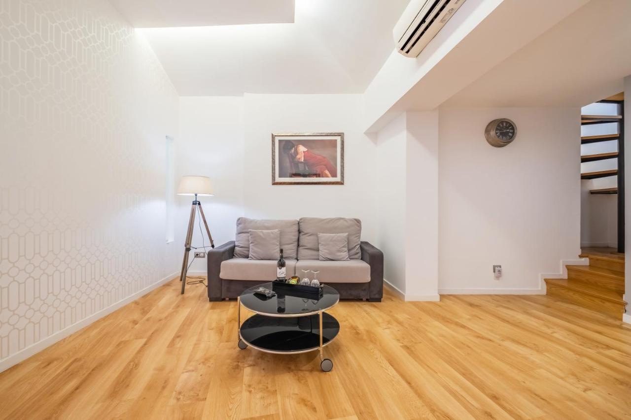 Cayres Carmo Apartamento