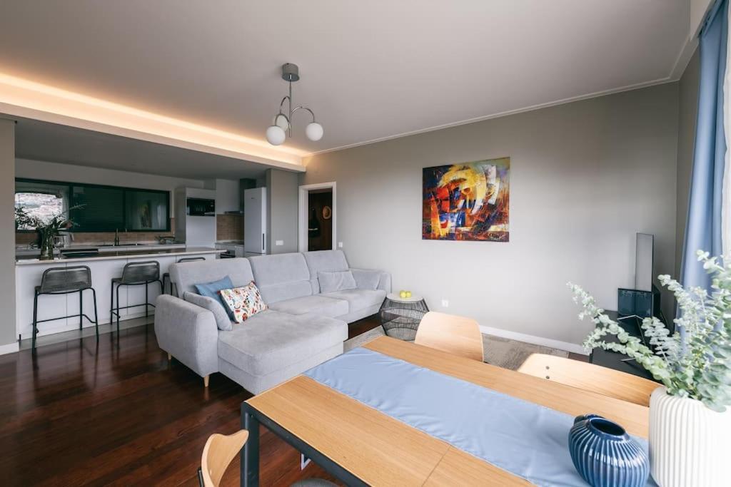 Apartment Ilheus Seaview Art Funchal (Madeira)