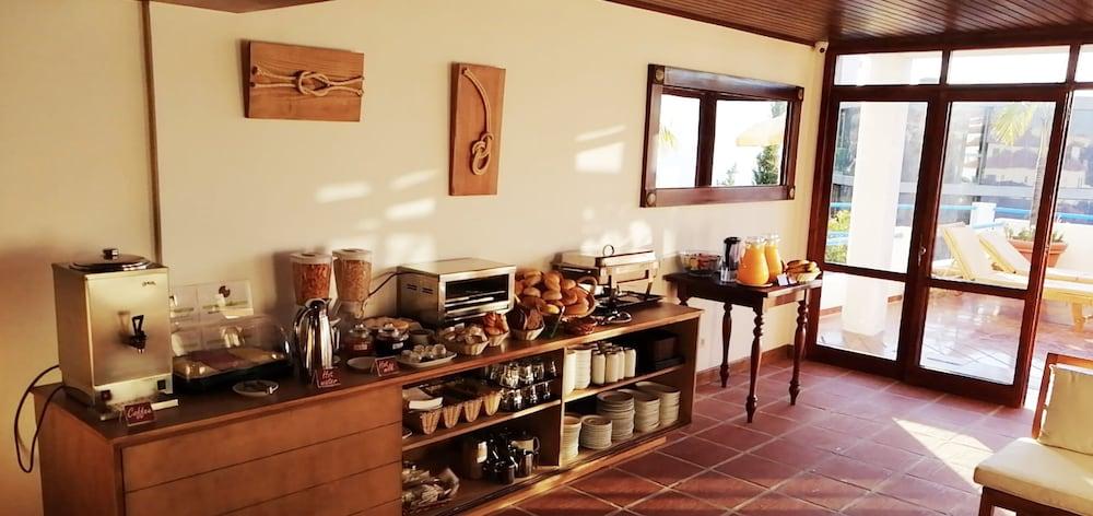 Alojamento de Acomodação e Pequeno-almoço Lusitania Funchal (Madeira)