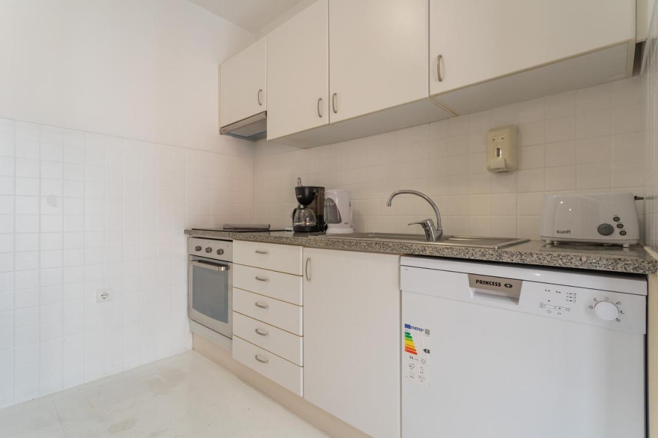 Flh With Balcony Apartamento Funchal (Madeira)