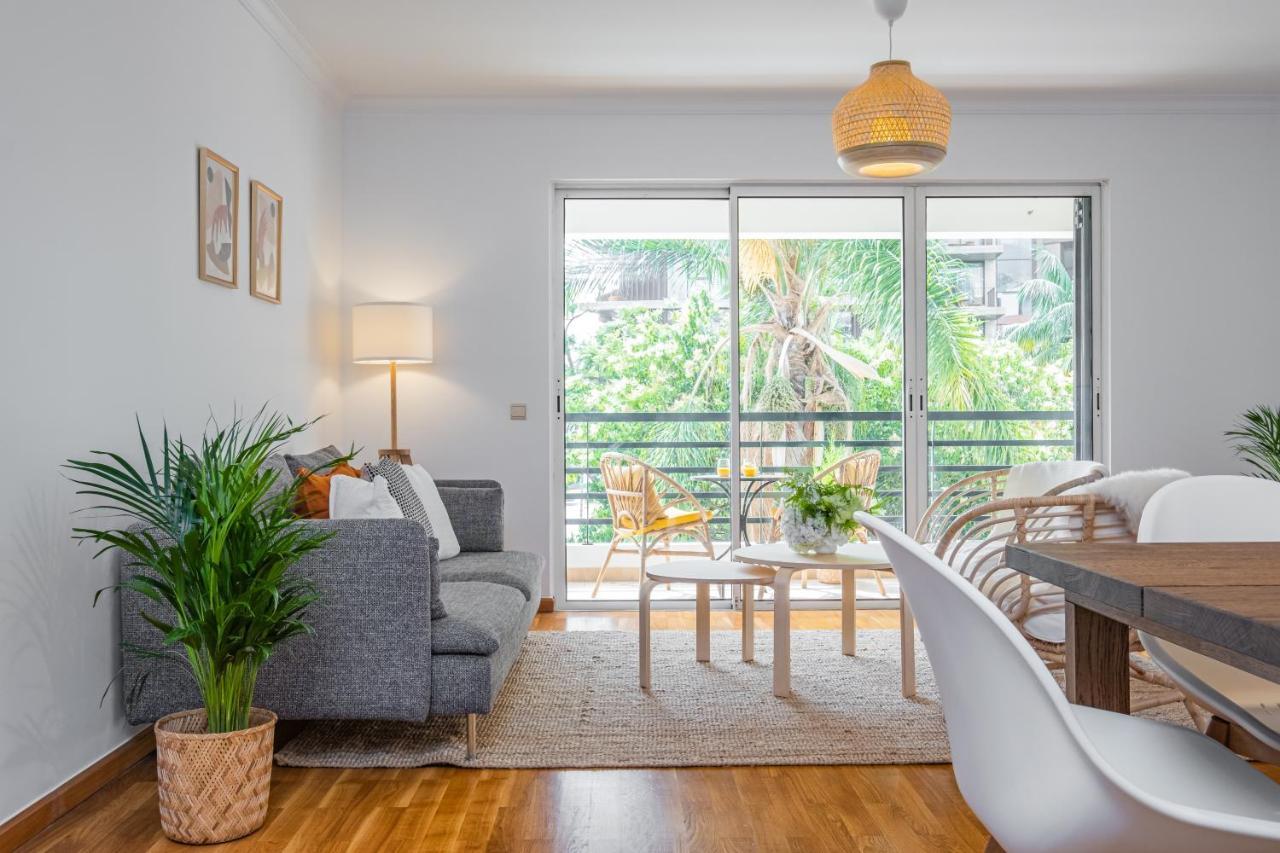 Apartment Lovely At The Location In Funchal (Madeira)