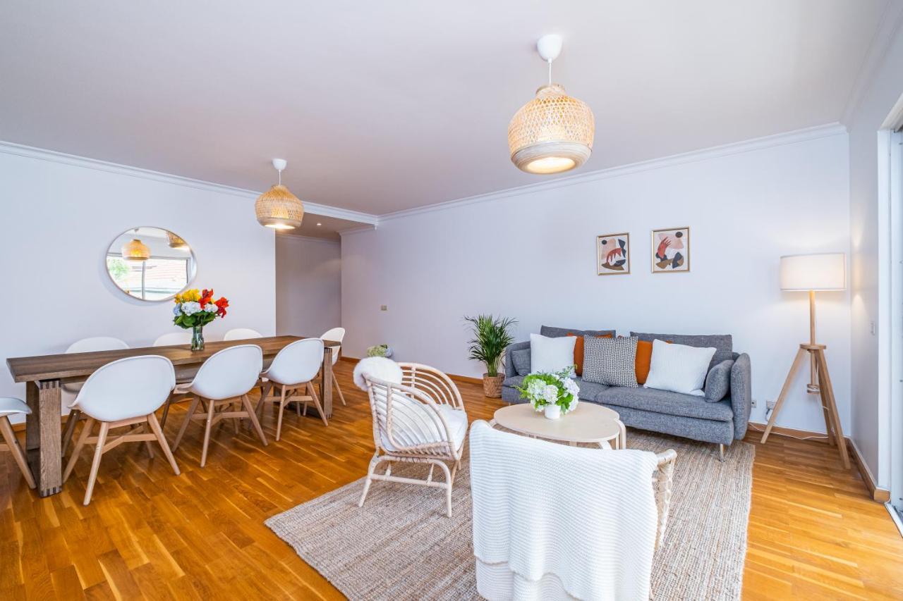 Apartment Lovely At The Location In Funchal (Madeira)