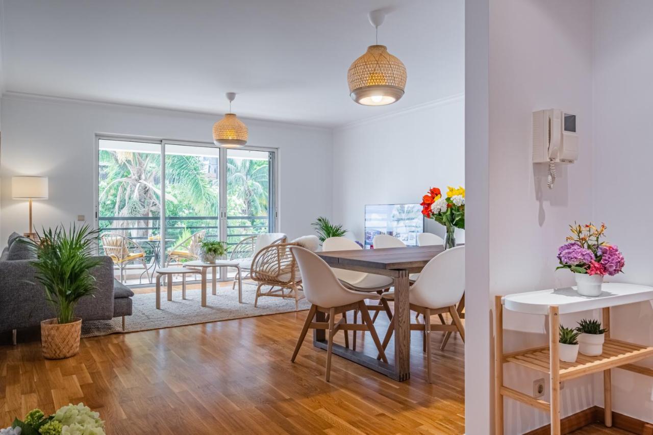 Lovely At The Location In Apartment Funchal (Madeira)