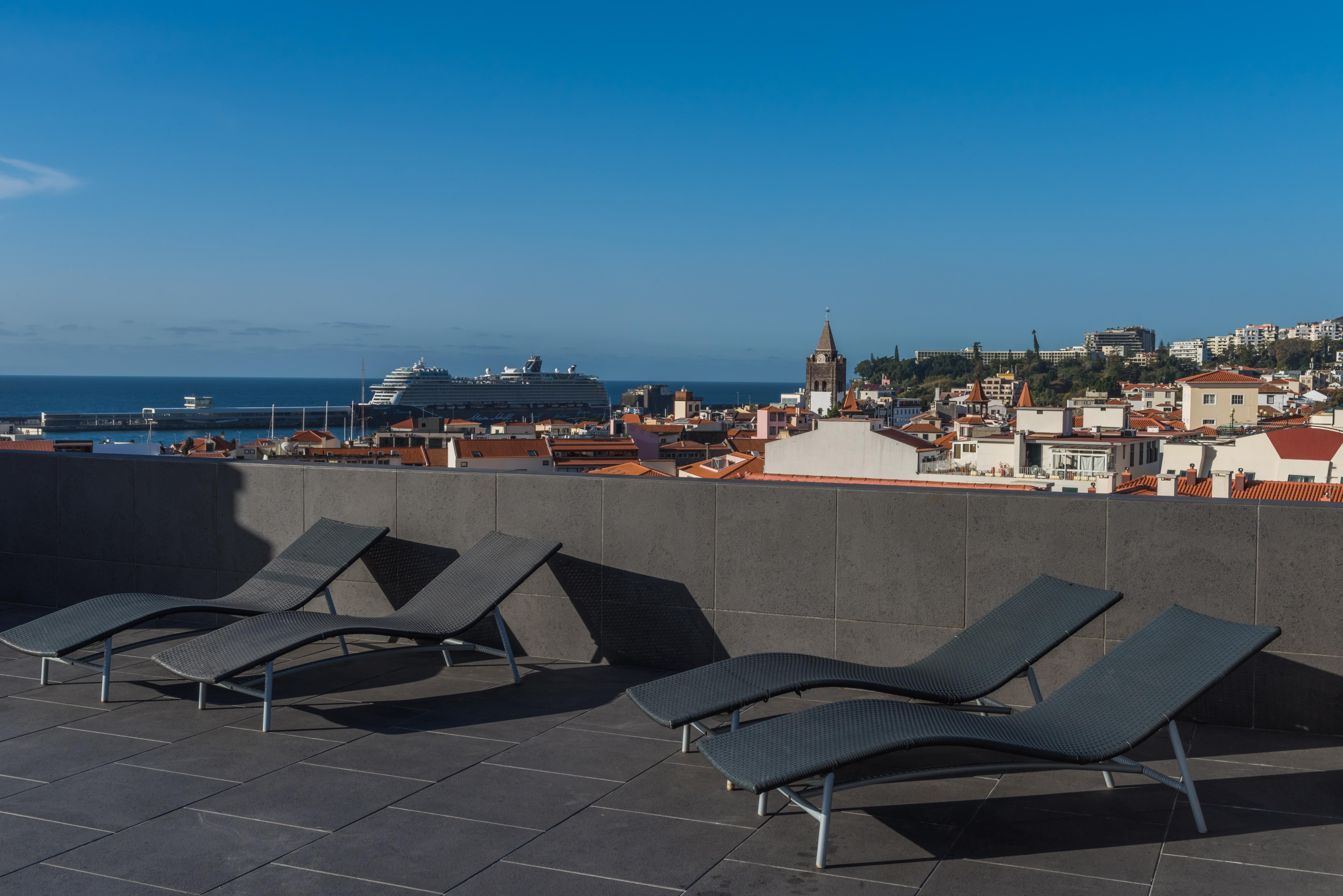 Khách sạn Do Carmo Funchal (Madeira)