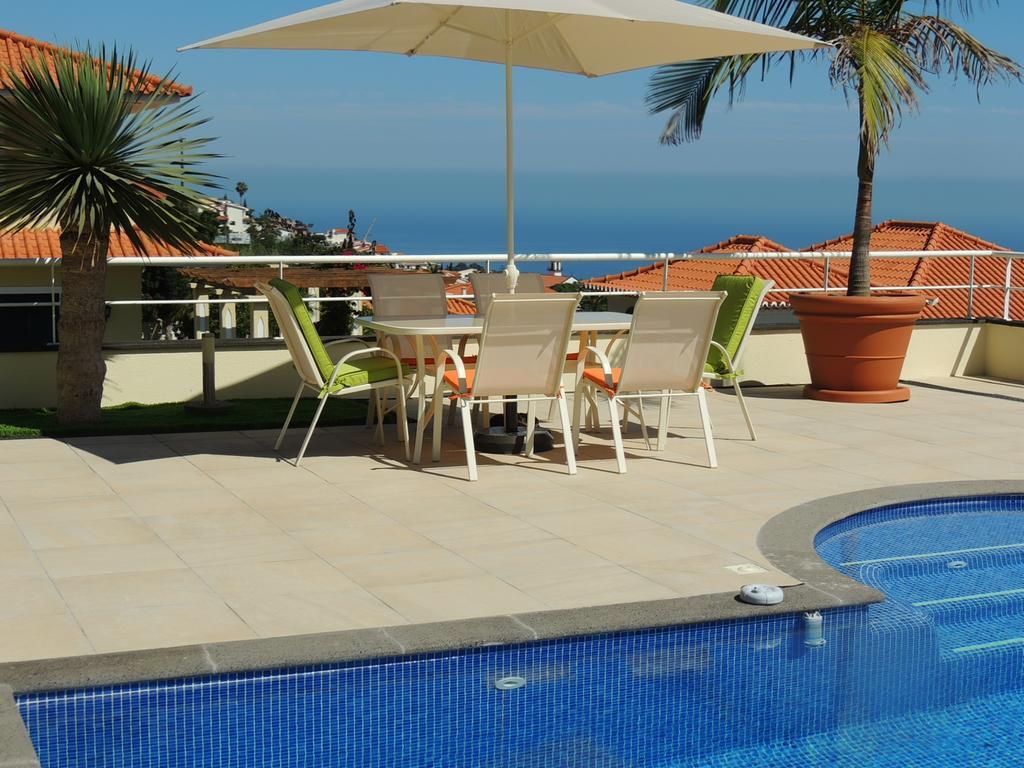 Apartment Studio Flat With Pool