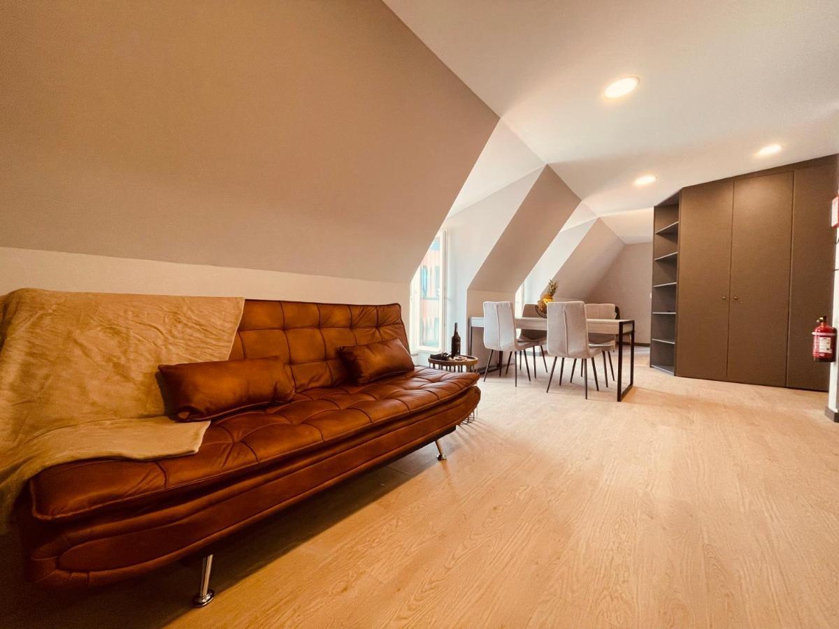 Living Executive Apartamento
