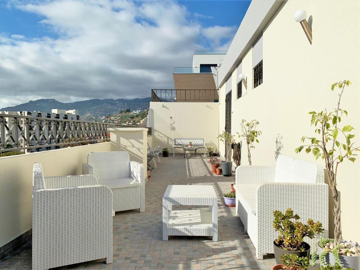 Monumental Penthouse * Funchal (Madeira)