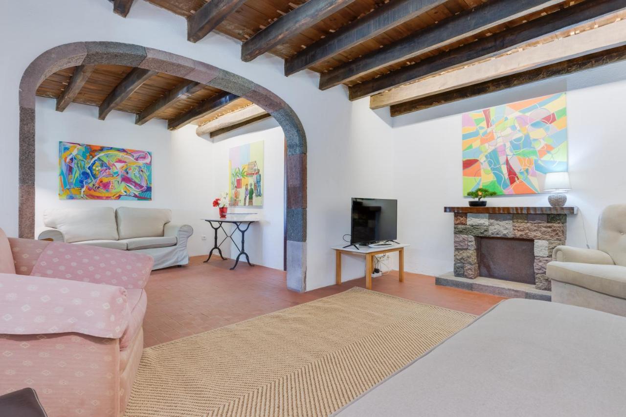 Casa Estufa 25 Holiday home Funchal (Madeira)