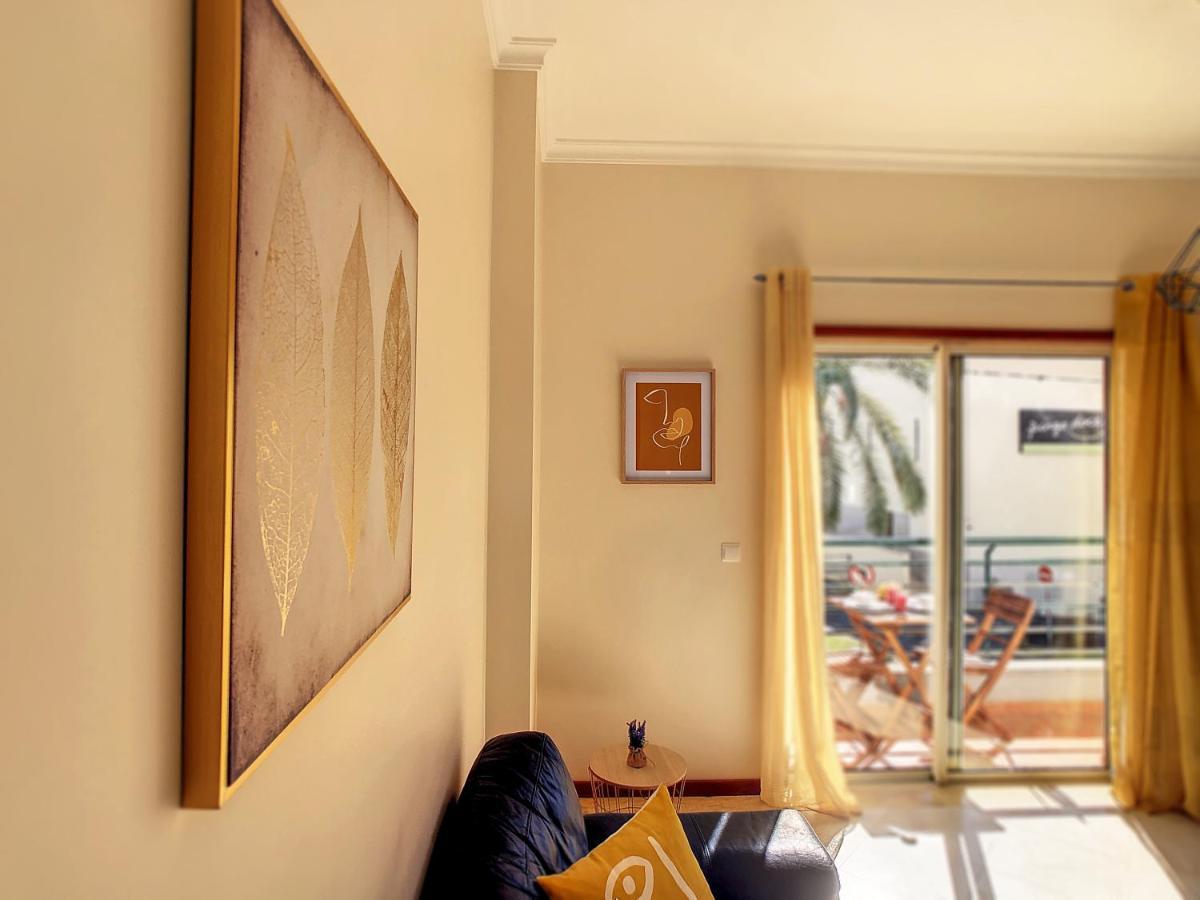 Theos By Lovelystay Apartment *