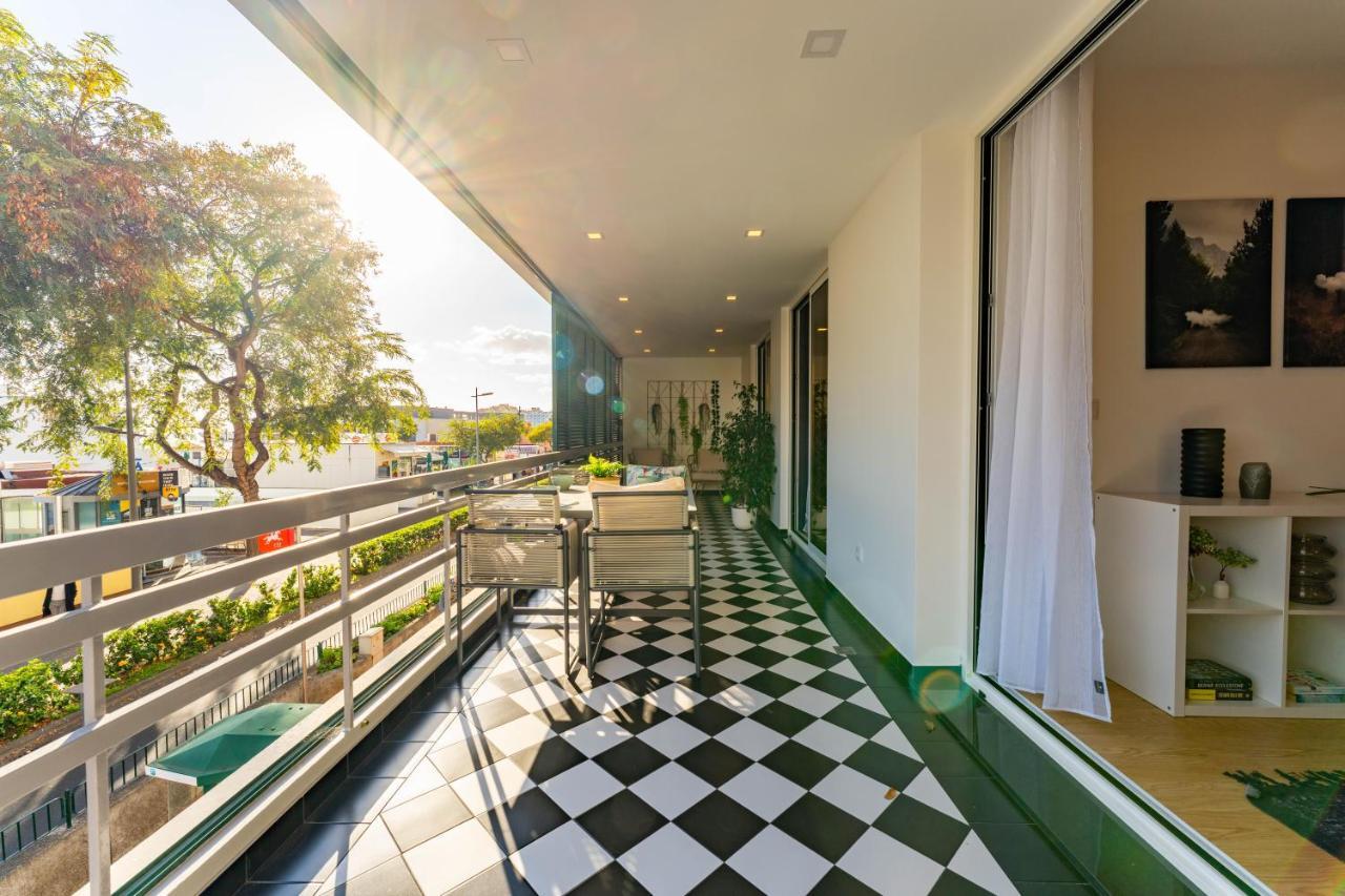 Flh Spacious With Balcony Apartment Funchal (Madeira)