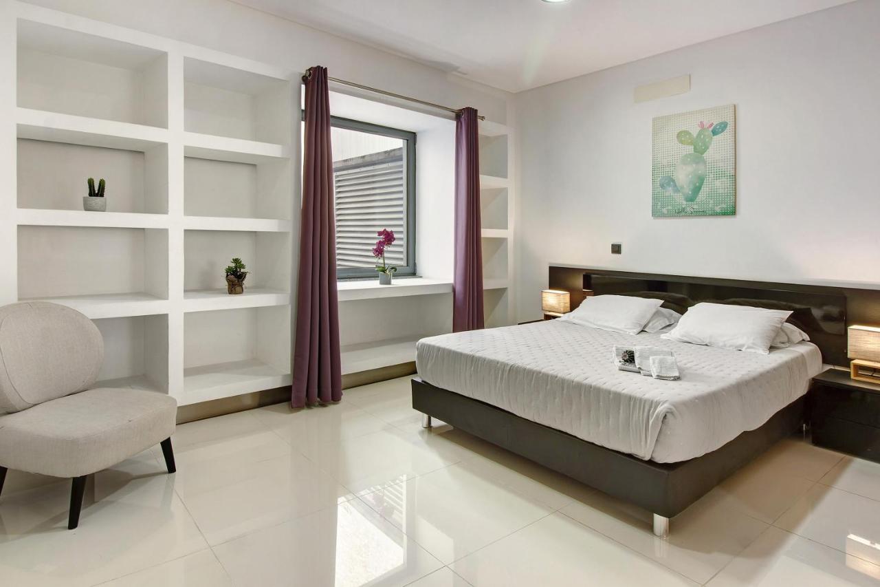 Anadia Atrium G *