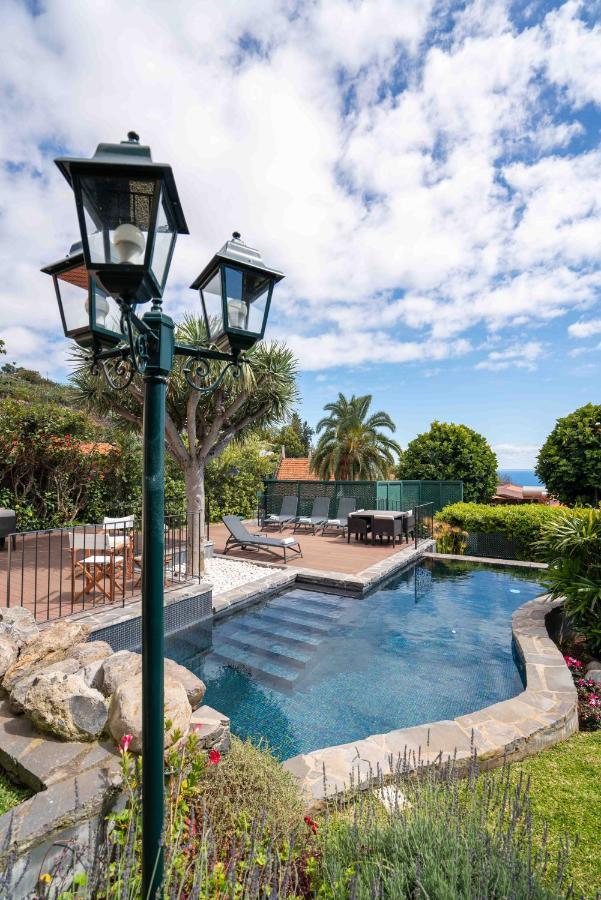 Fonte D'alegria Funchal (Madeira)