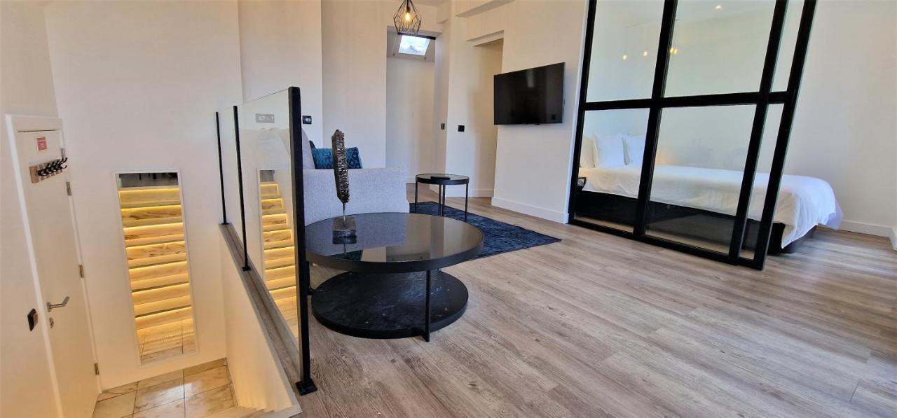 Yana's Nest Apartment Funchal (Madeira)