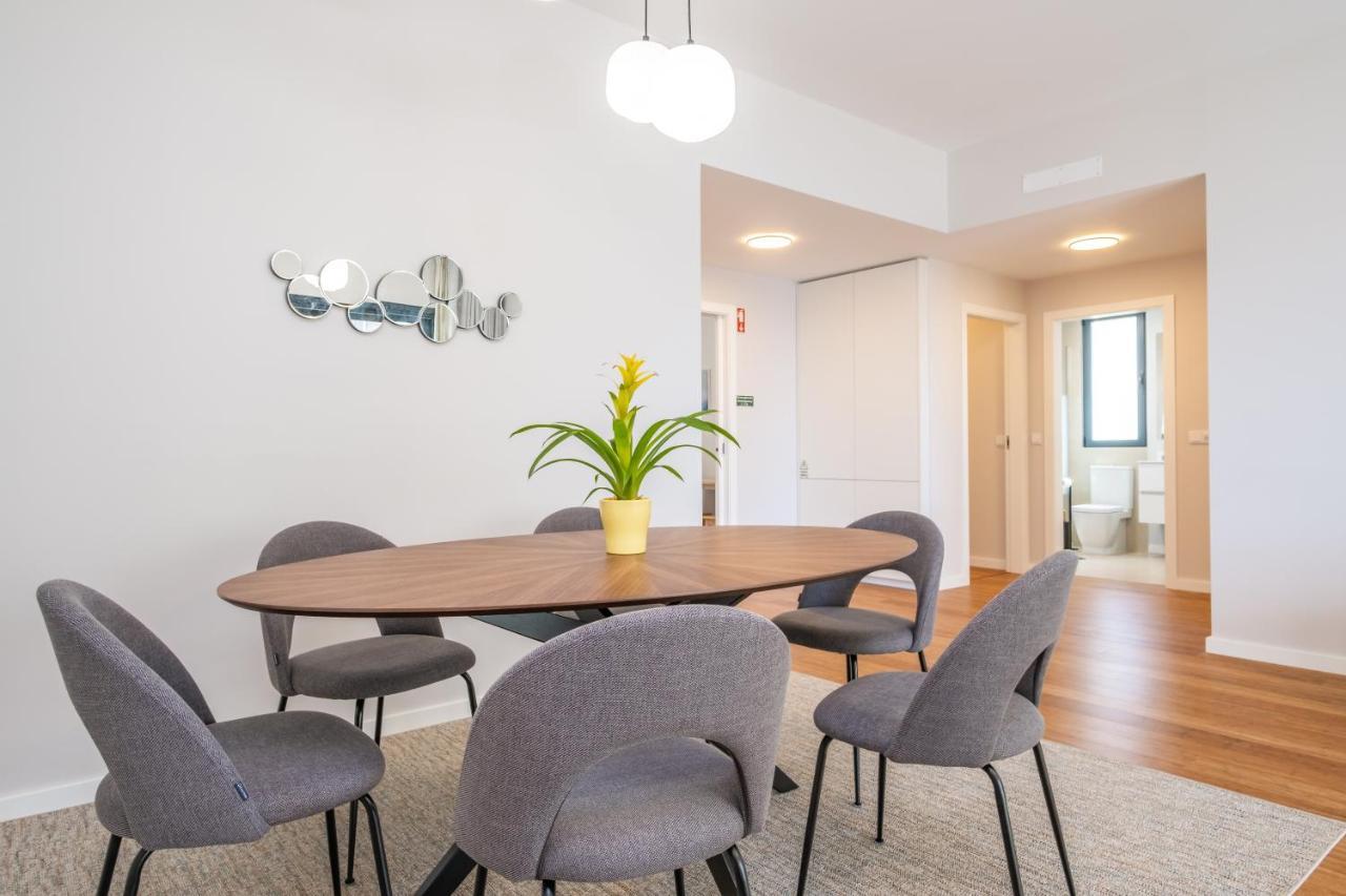 With Ocean View And Parking Apartamento Funchal (Madeira)