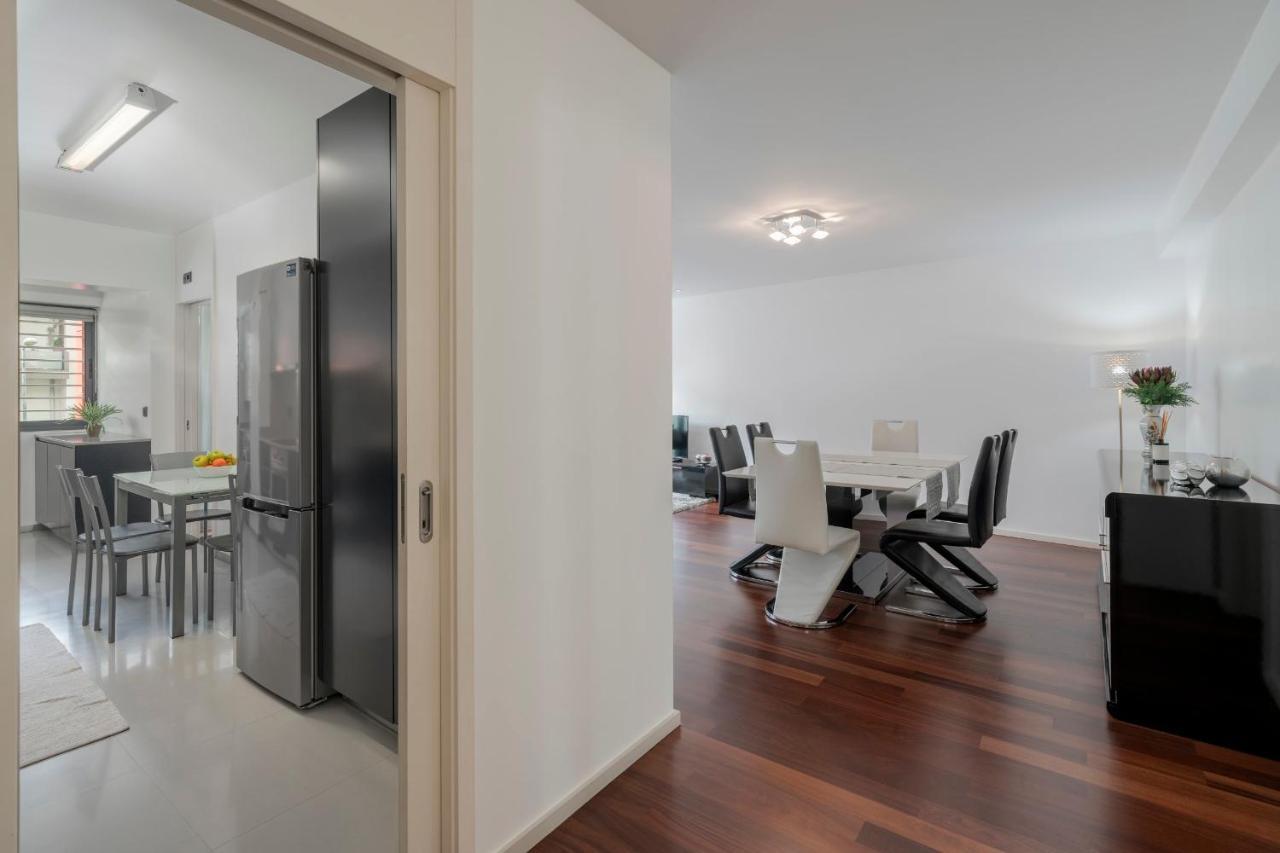 Apartment Madalenas Xxi By An Island