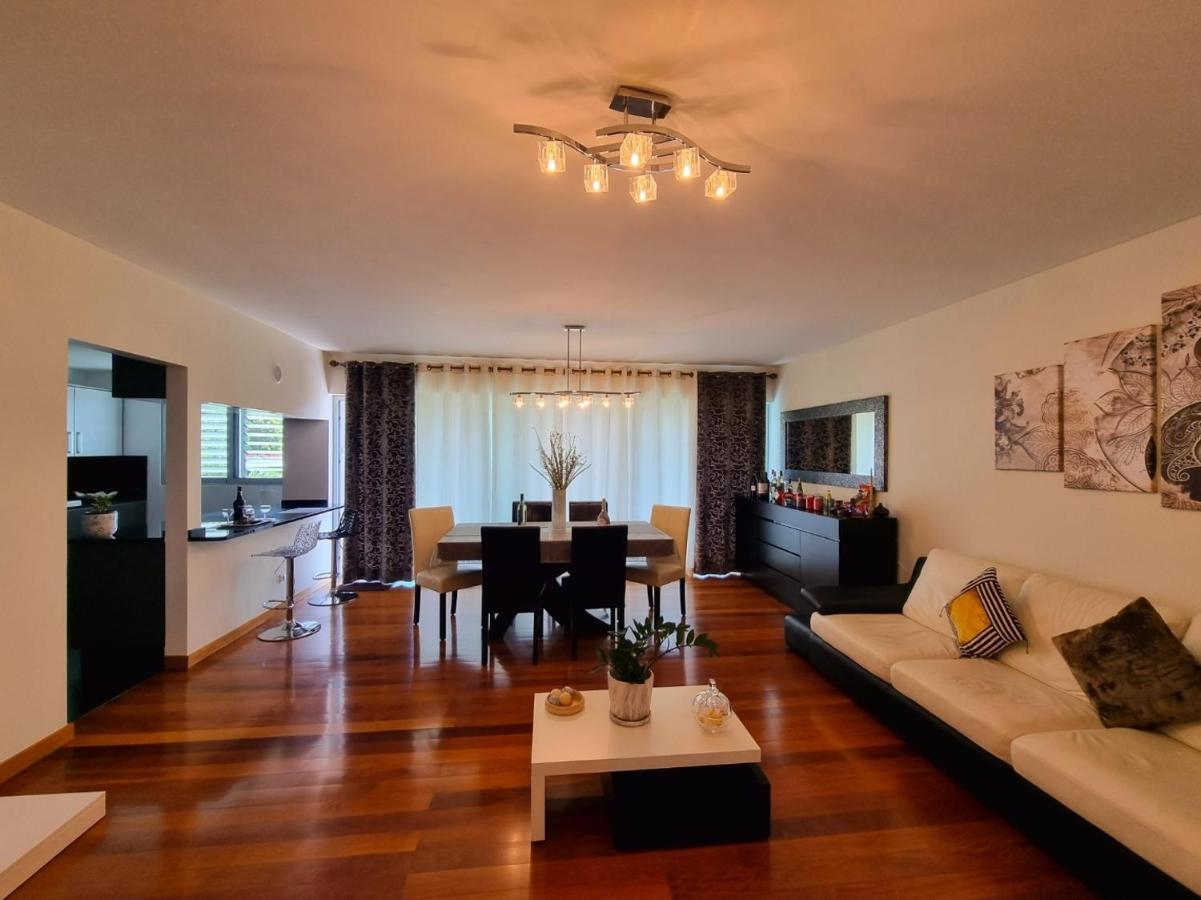 Big Apartment With Ocean Views, Ideal For Groups