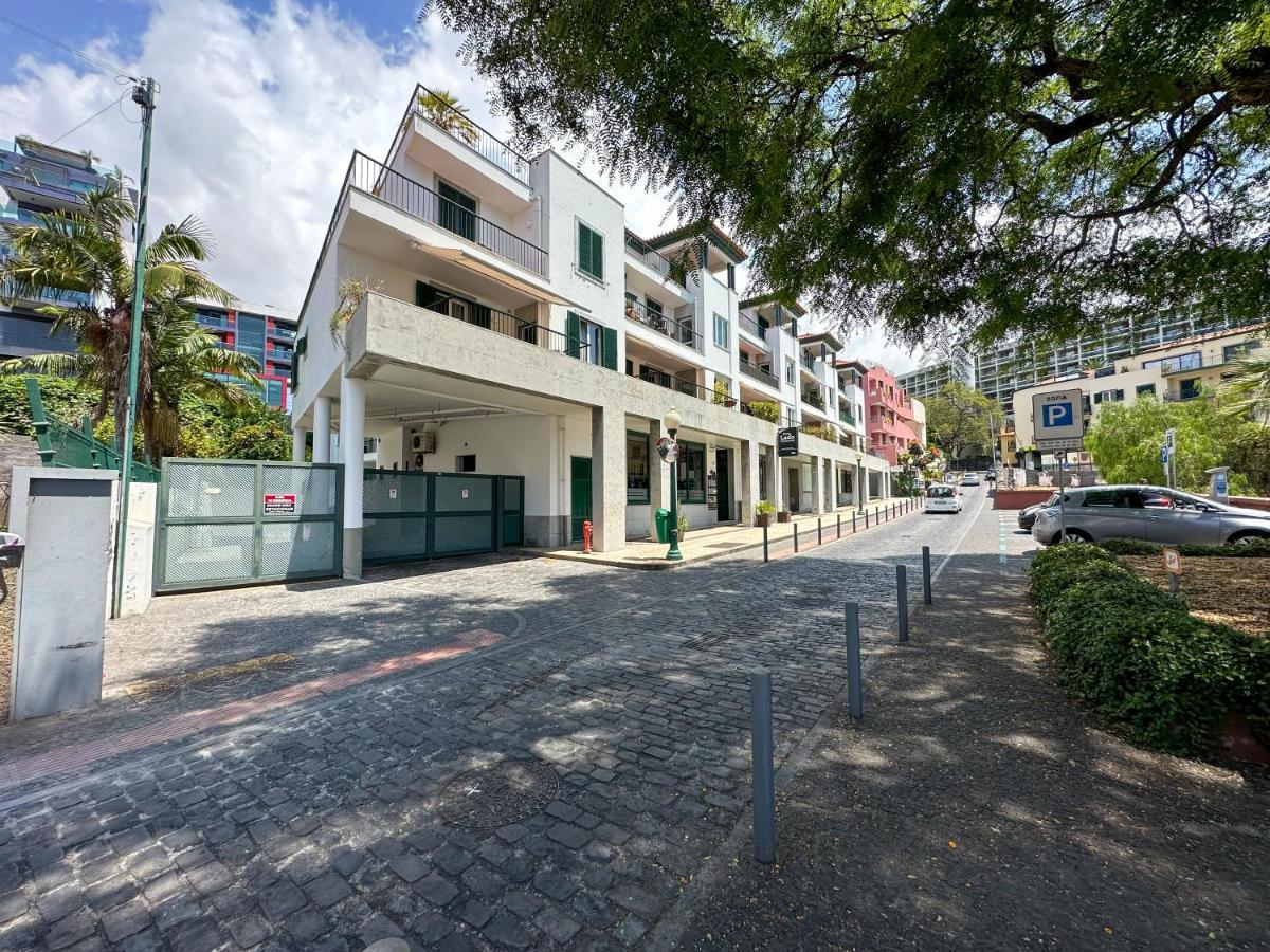 Casino With Sea View Apartment Funchal (Madeira)