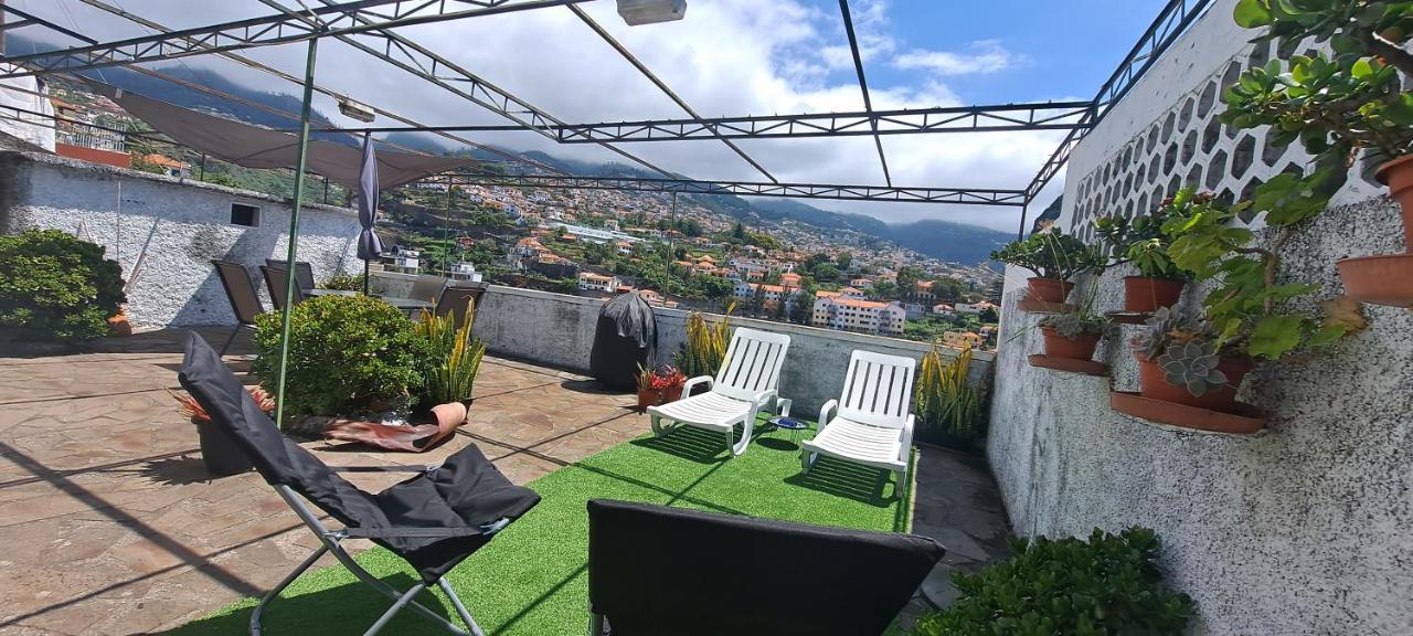 Chale - View