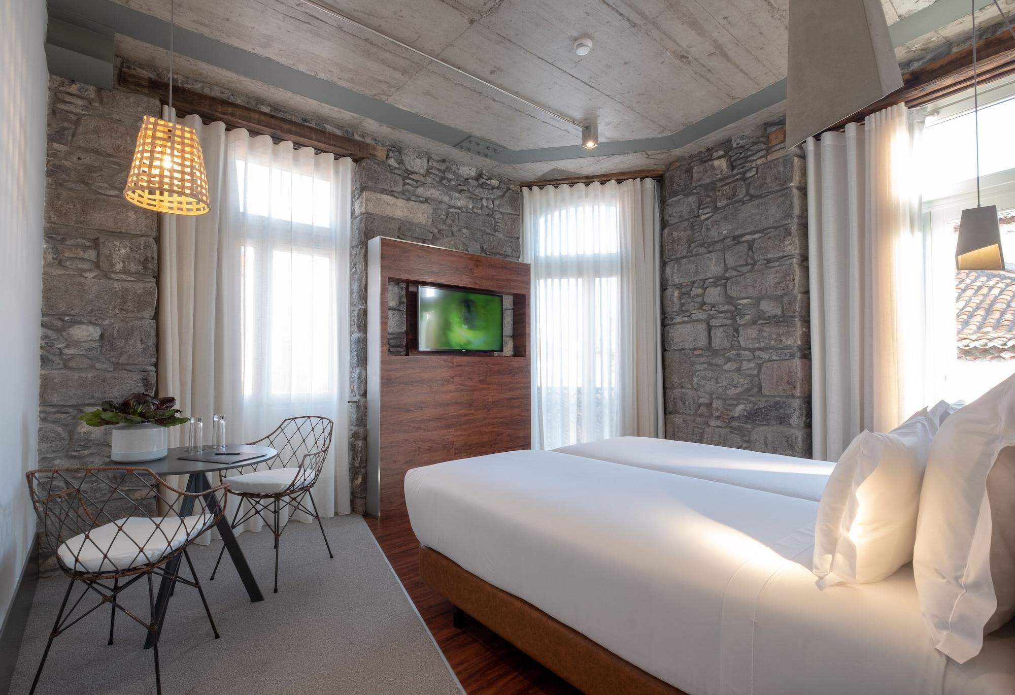 Hotel Caju 4*