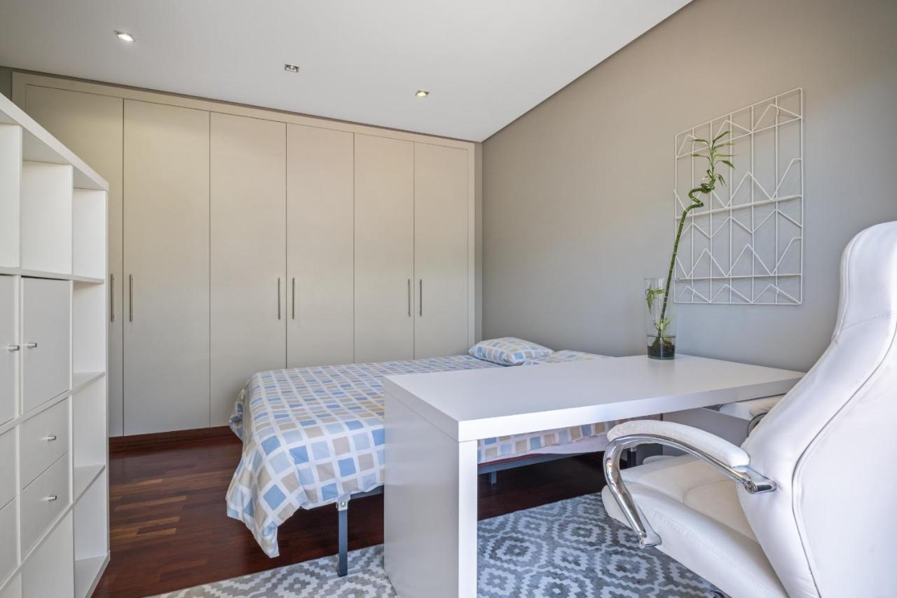 Barreiros Balcony Apartment Funchal (Madeira)