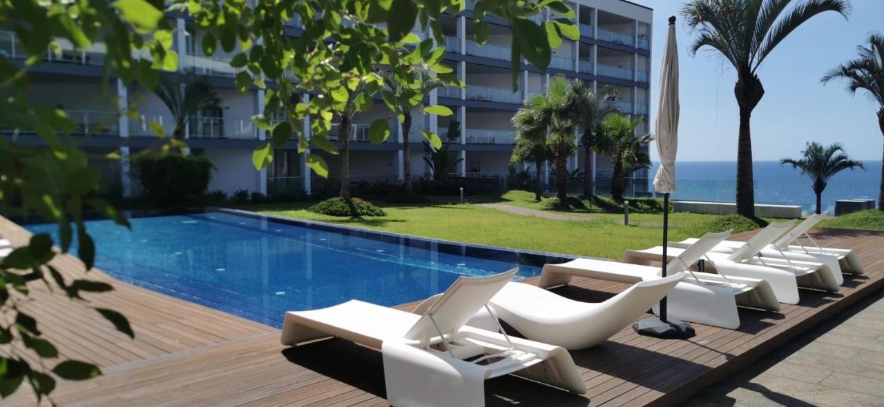 Bm - 3 Pools-gym-ac-huge Balcony Sea View Apartment Funchal (Madeira)