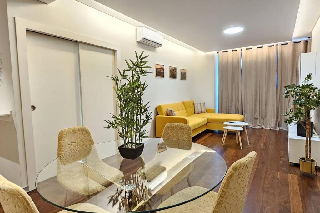 Apartment Ponte De Estrelas Plaza By Rentallido *