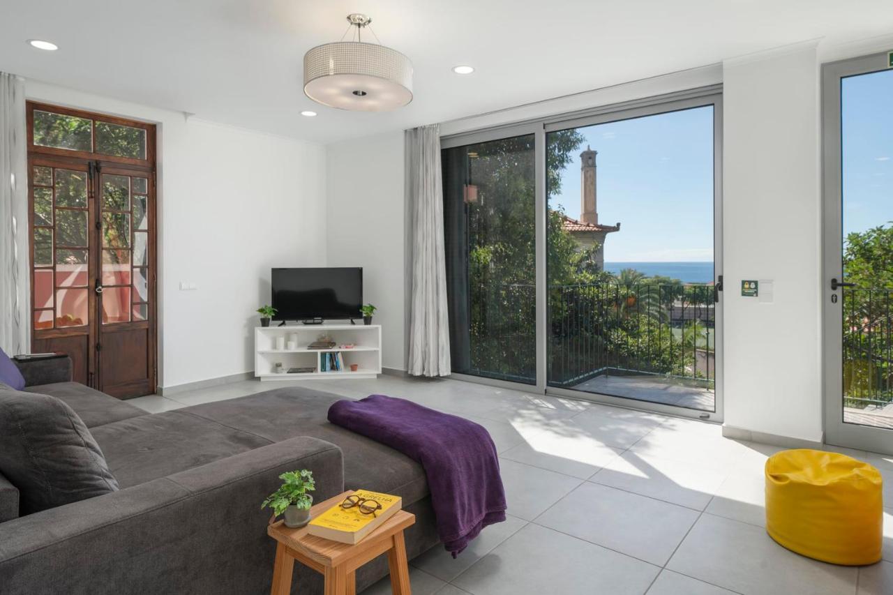 Holiday home Casa Strelitzia By An Island
