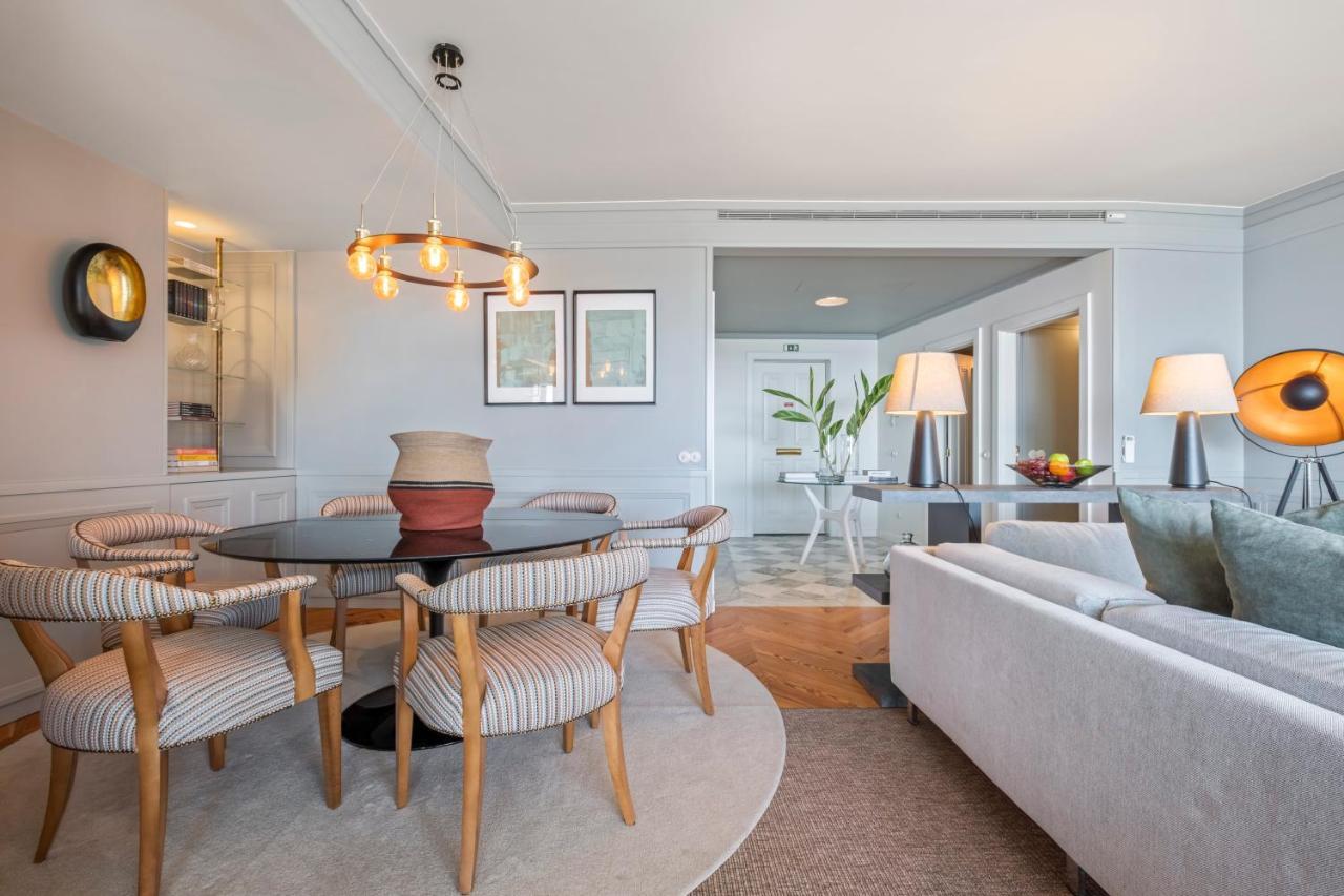 Luxury Oceanfront At Reid's Gardens Apartment *