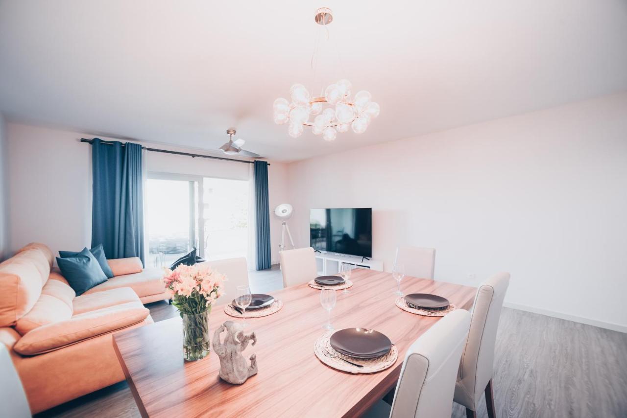 Căn hộ Elephant 2br With Terrace, Side Sea View And Pool Access