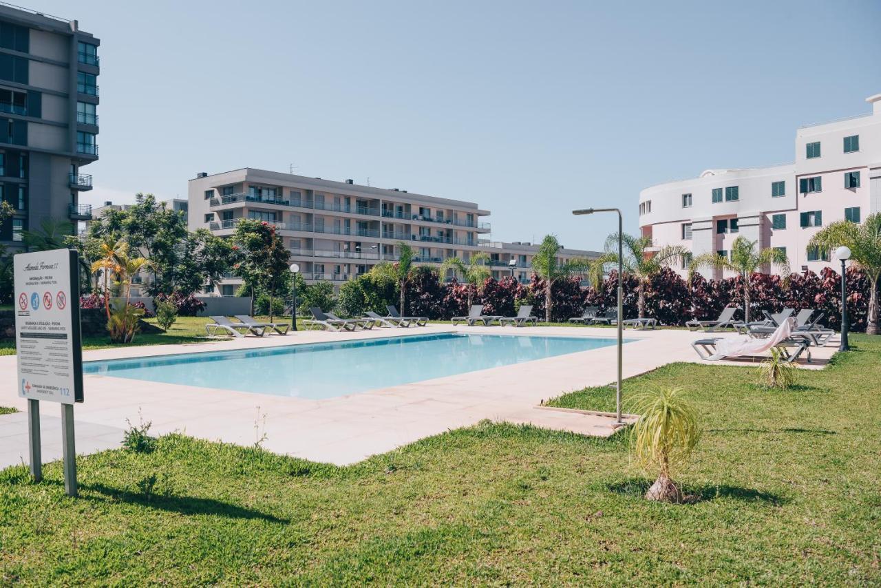 Căn hộ Elephant 2br With Terrace, Side Sea View And Pool Access *