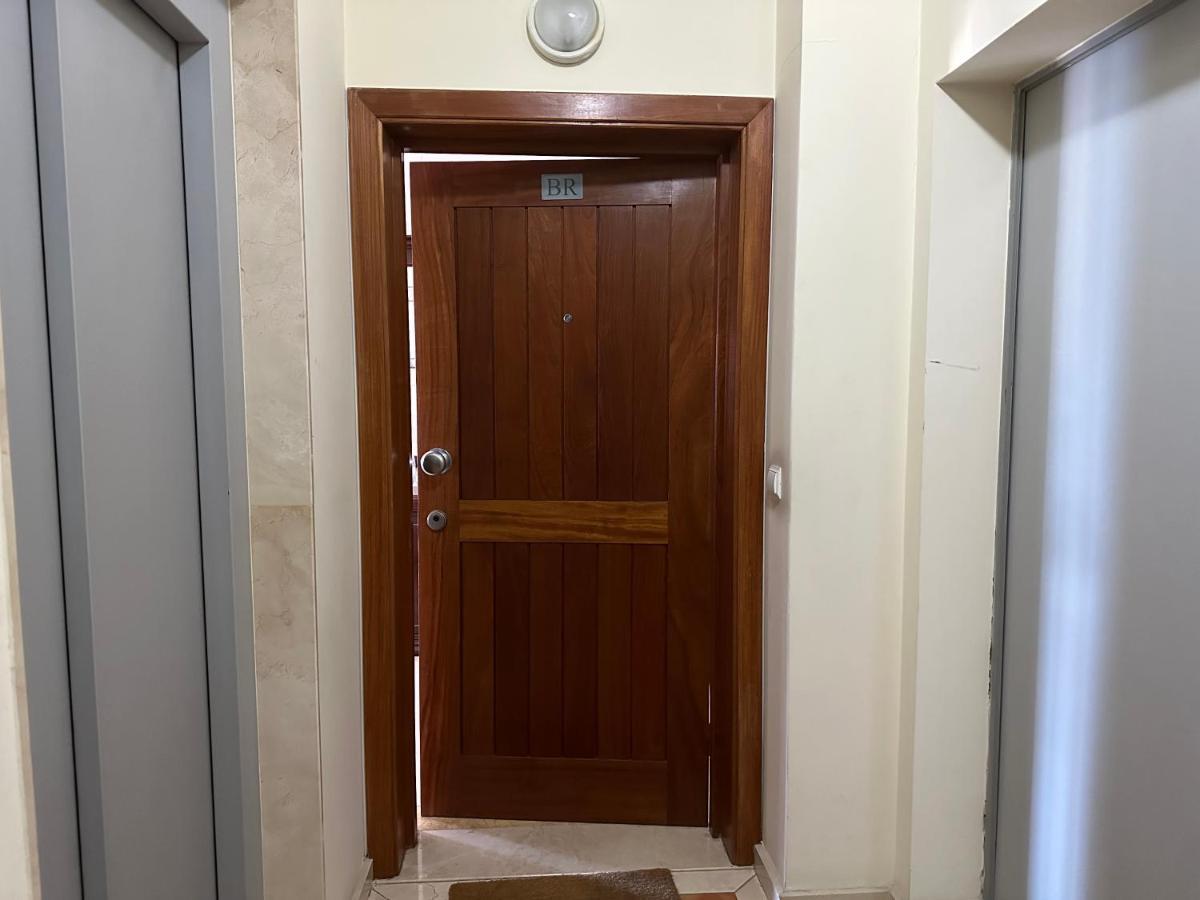 Plaza Near Forum Madeira - For Rent Appartement *