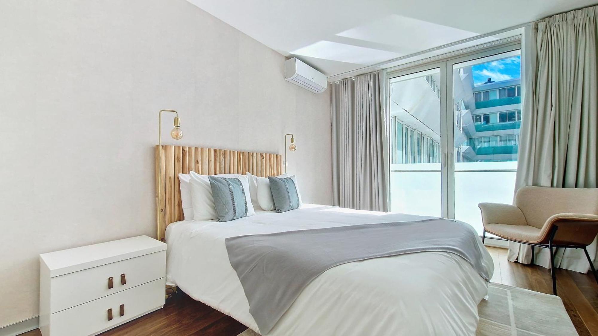 La Vie En Rose@heart Of Apartment *