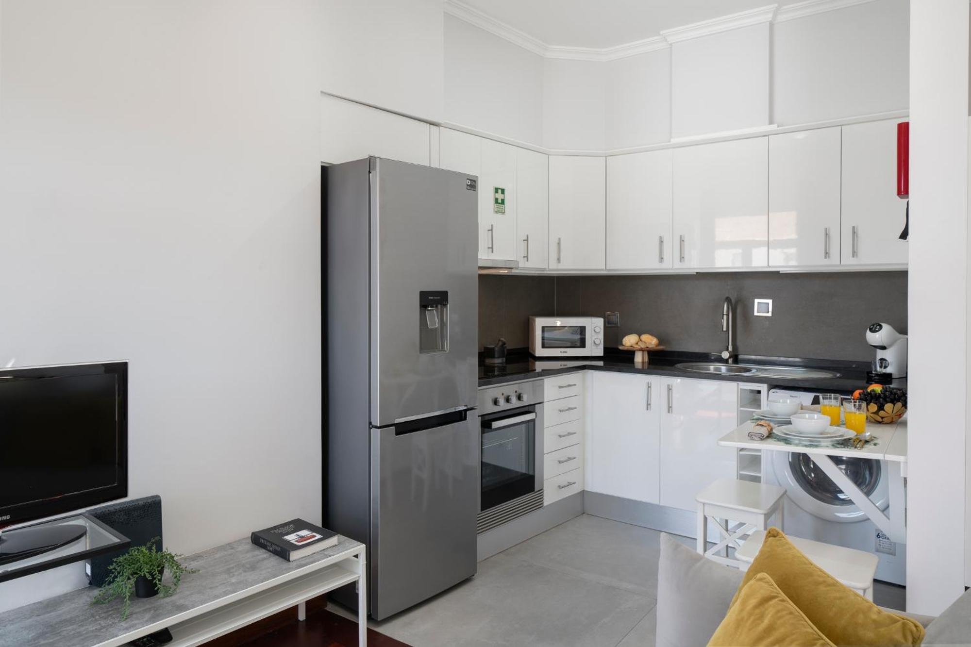 Do Carmo By An Island Apartment Funchal (Madeira)