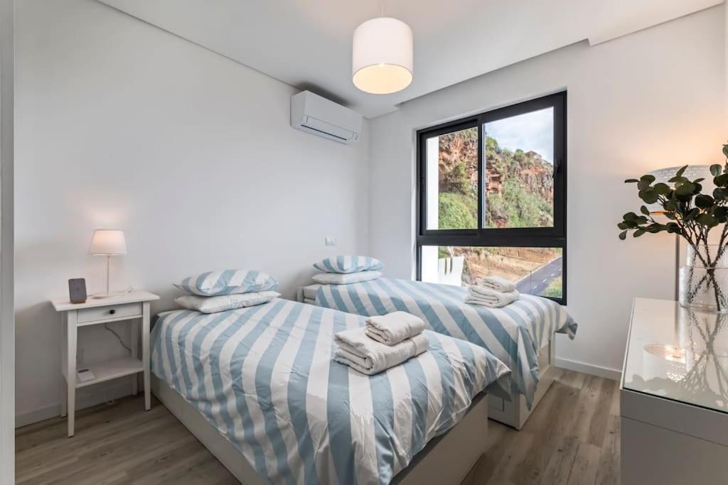Location - With Pool * Funchal (Madeira)