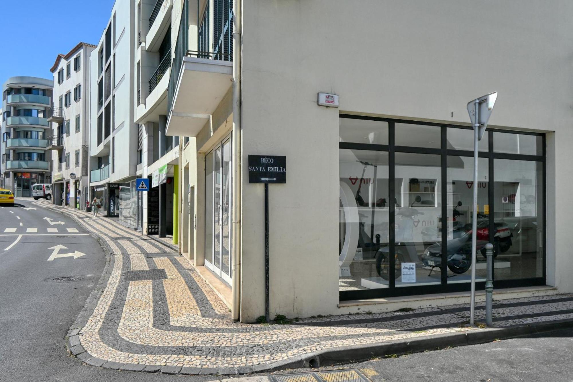 Apartamento Beco Santa Emilia 4o, A In Madeira *