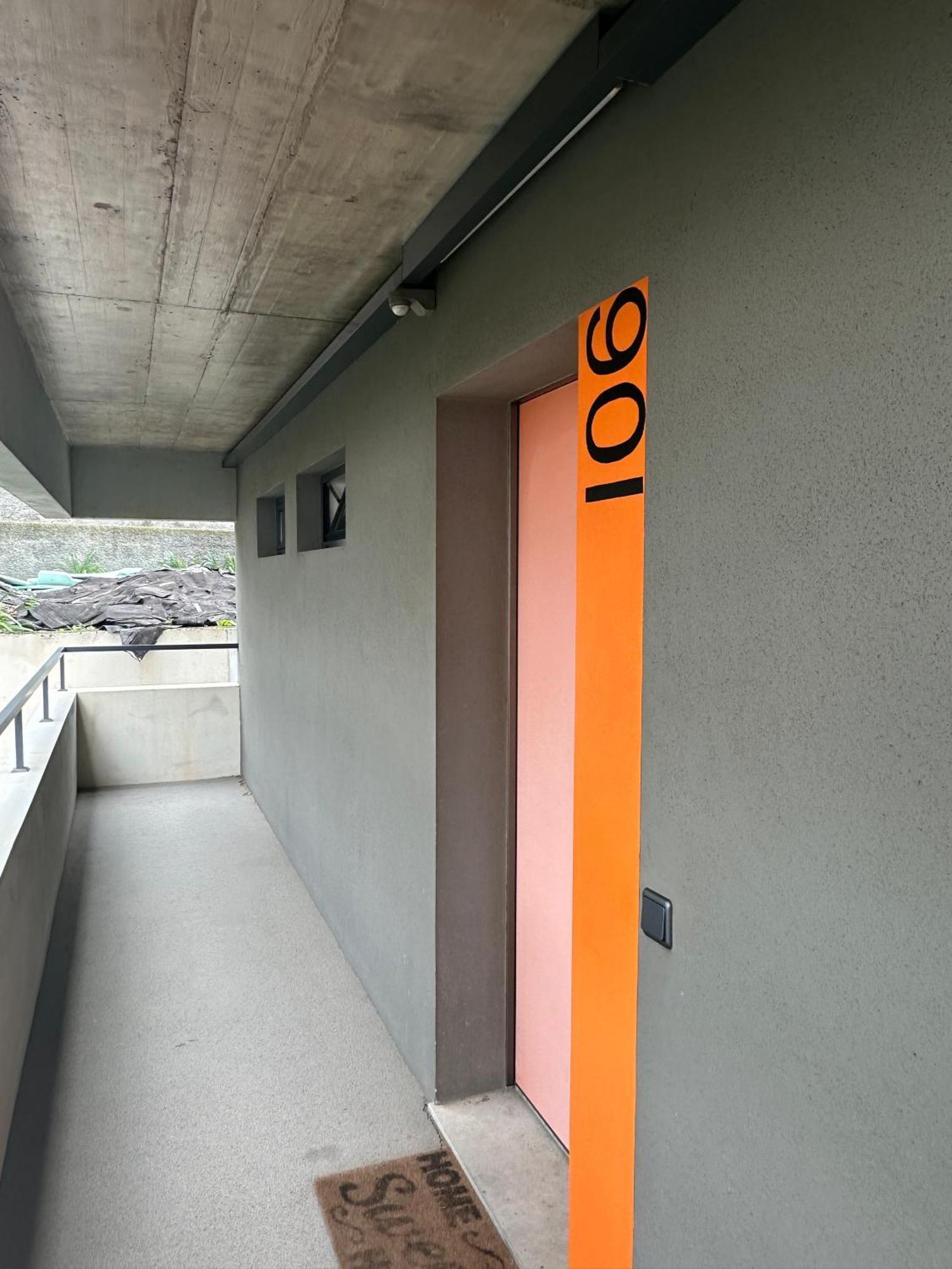 Suspenso Madeira Apartment