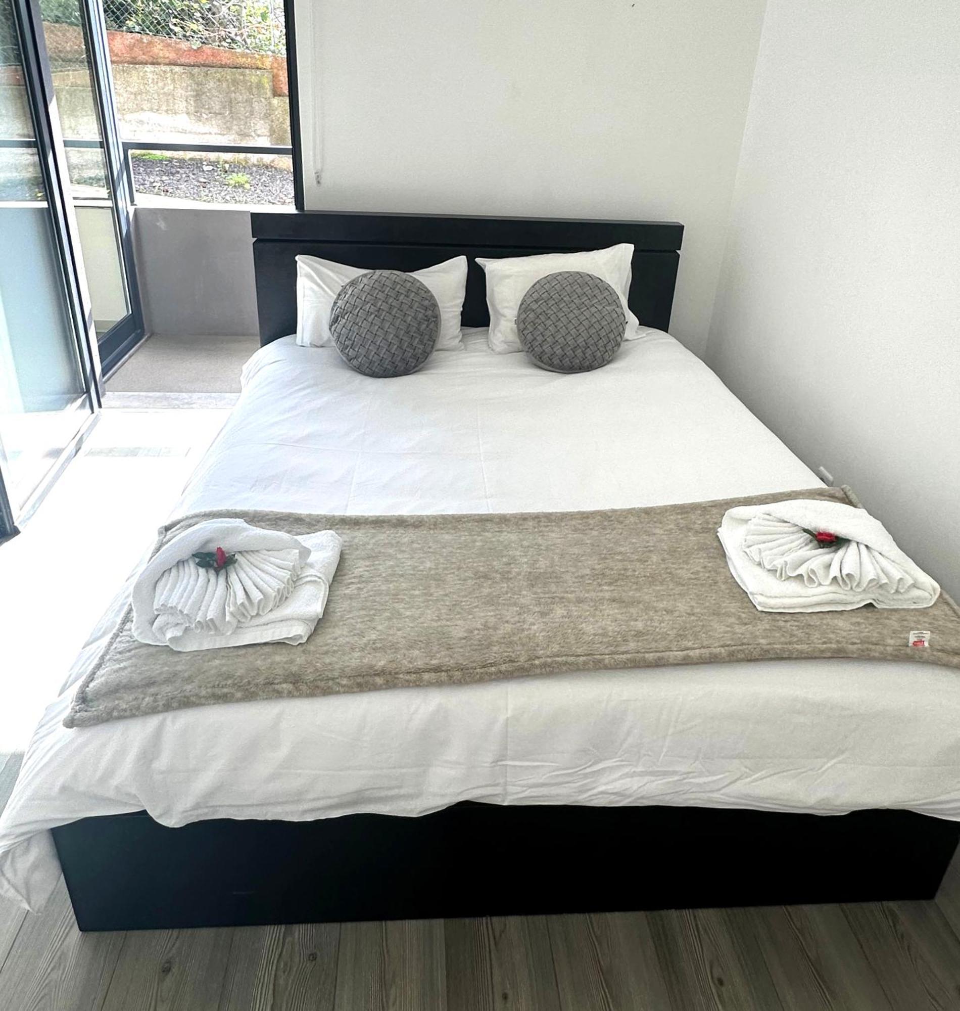 Apartamento Suspenso Madeira