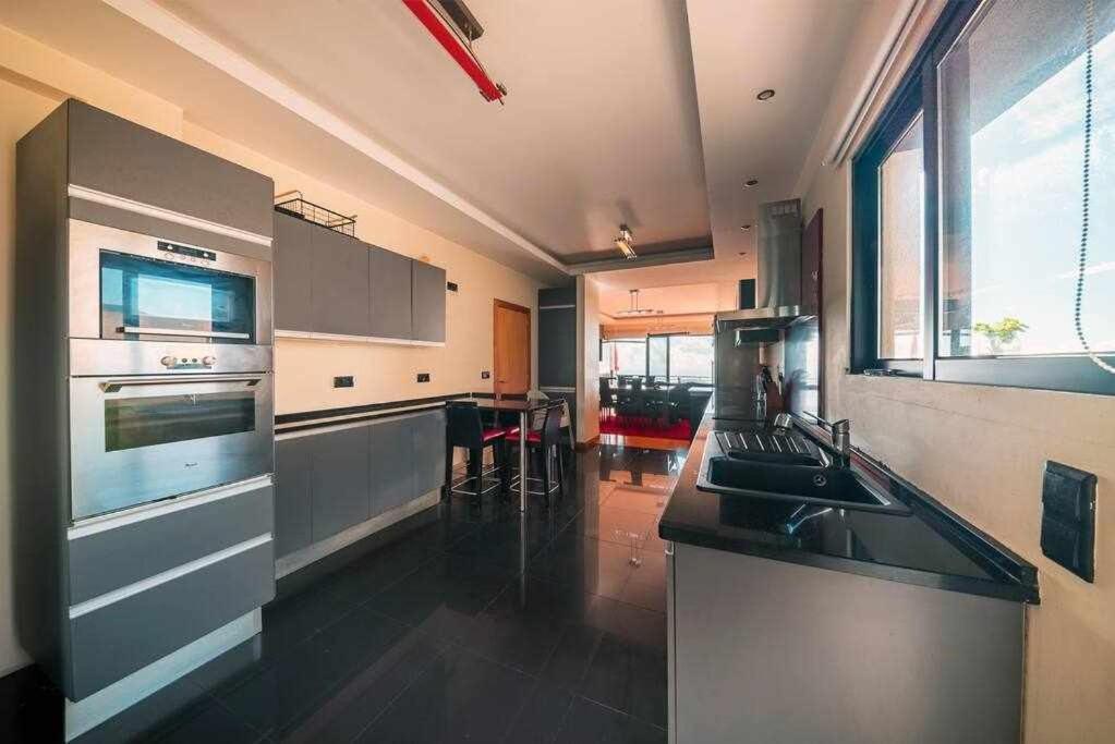 Casa Da Terca View And Parking Villa *