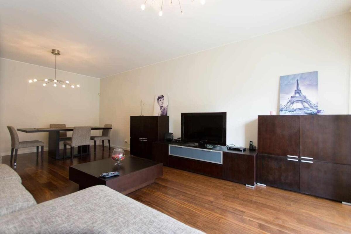Elena's - Sea Views Apartment