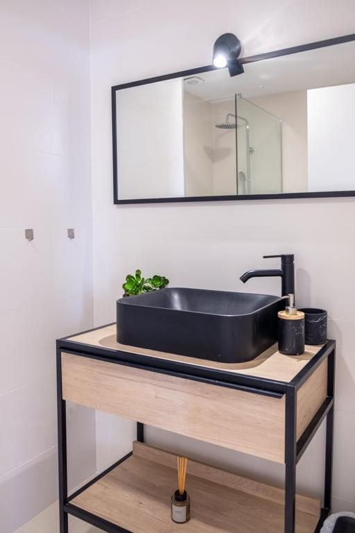 Guestready - Sea View In Madeira * Funchal (Madeira)