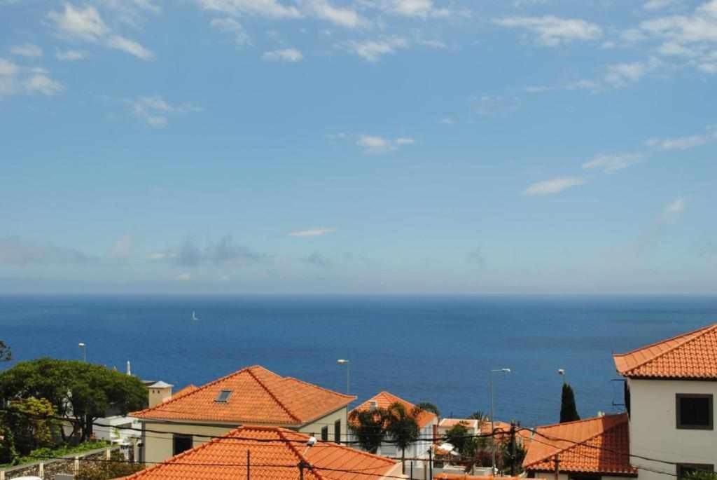 Vila Rosa - Renovated House Overlooking The Sea Casa de hóspedes *