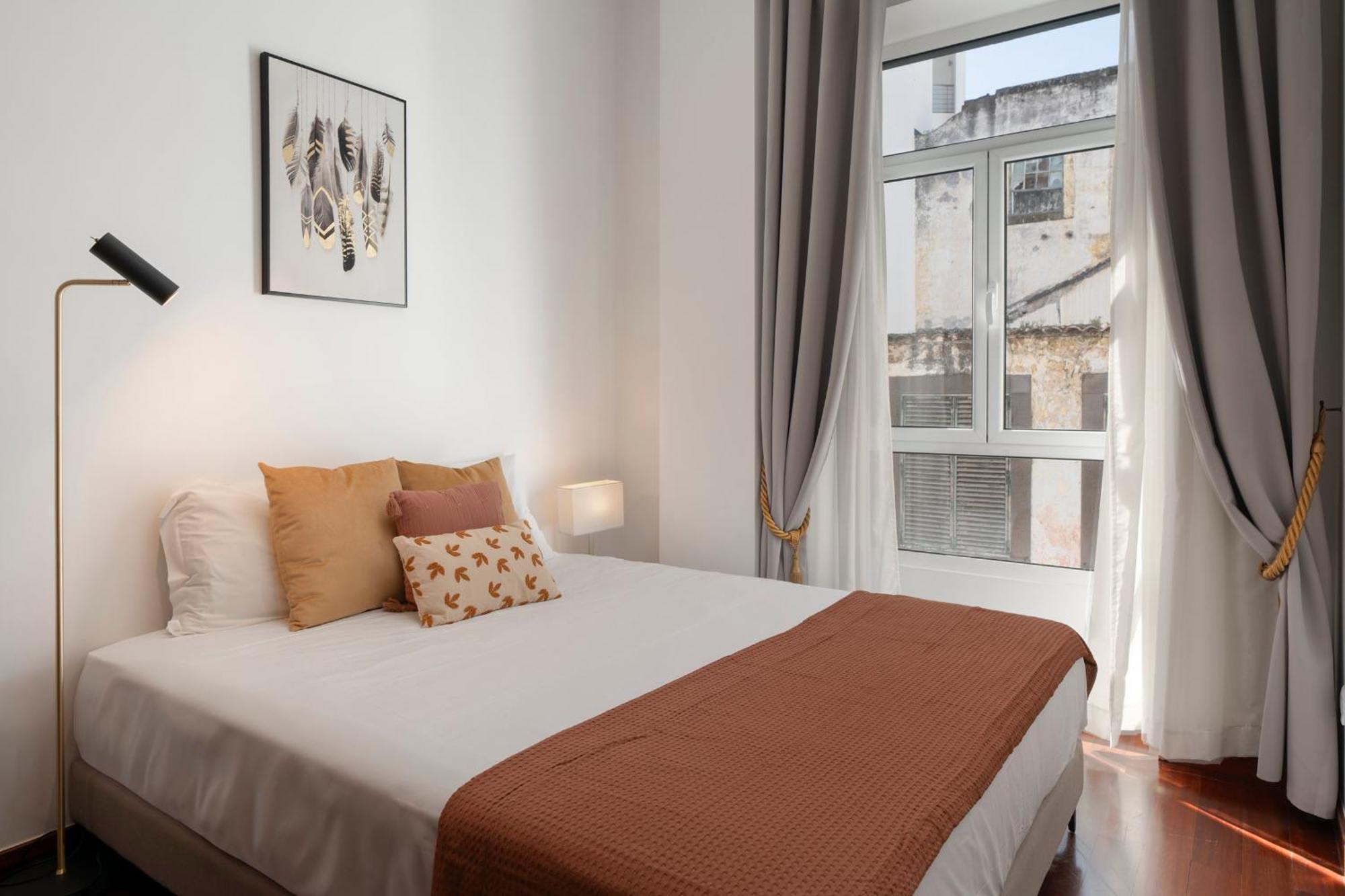 Apartment Do Carmo By An Island