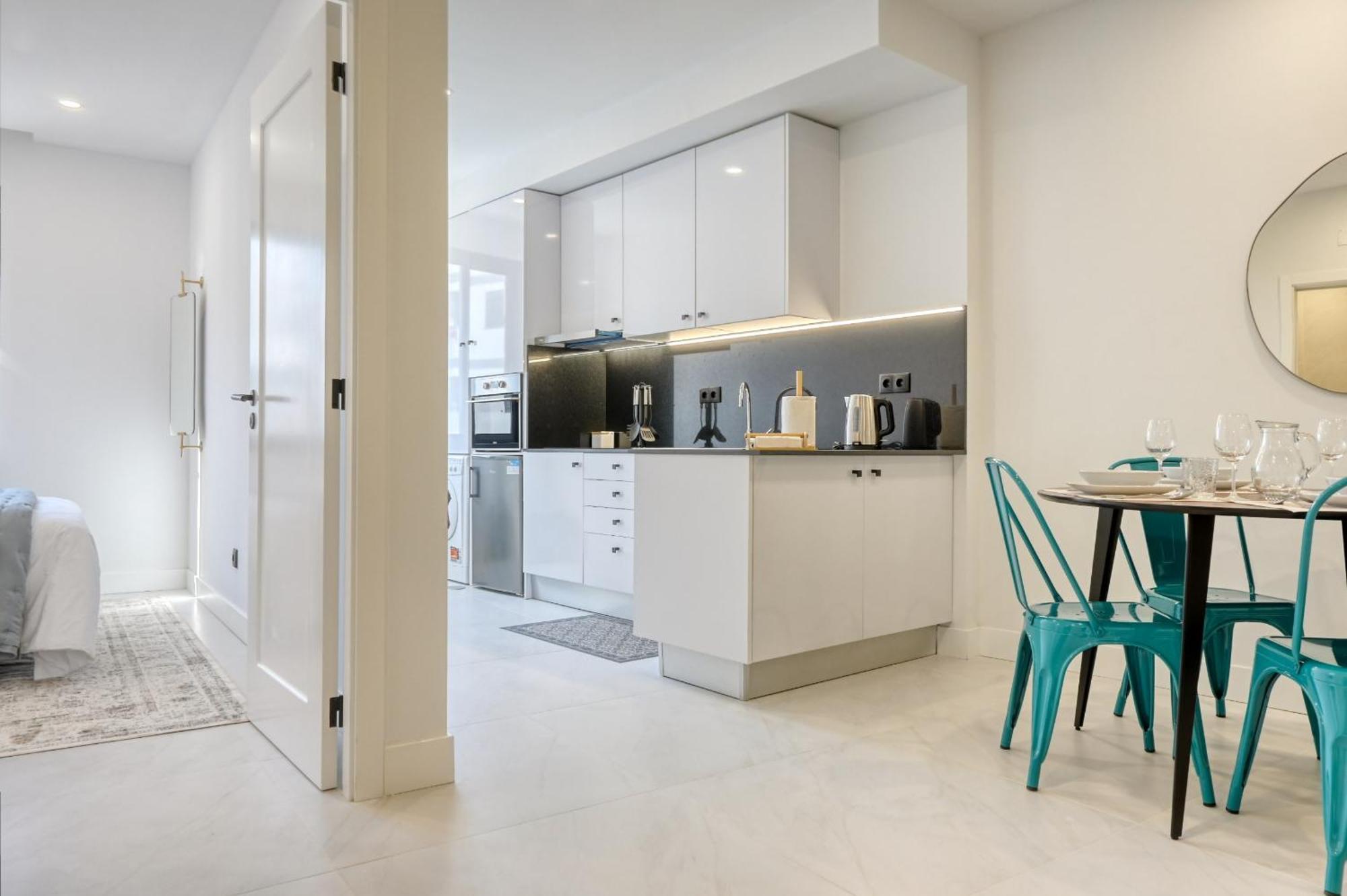 Beco Santa Emilia 2g, A In Madeira Apartment