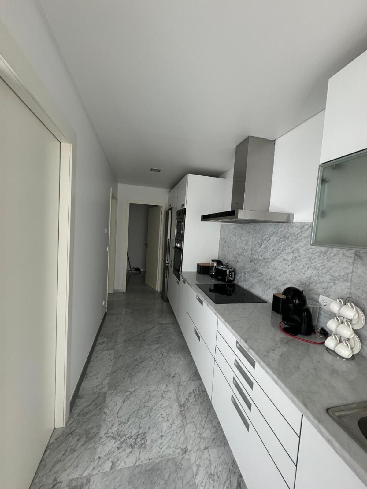 Apartment Next Corner Plaza Funchal (Madeira)