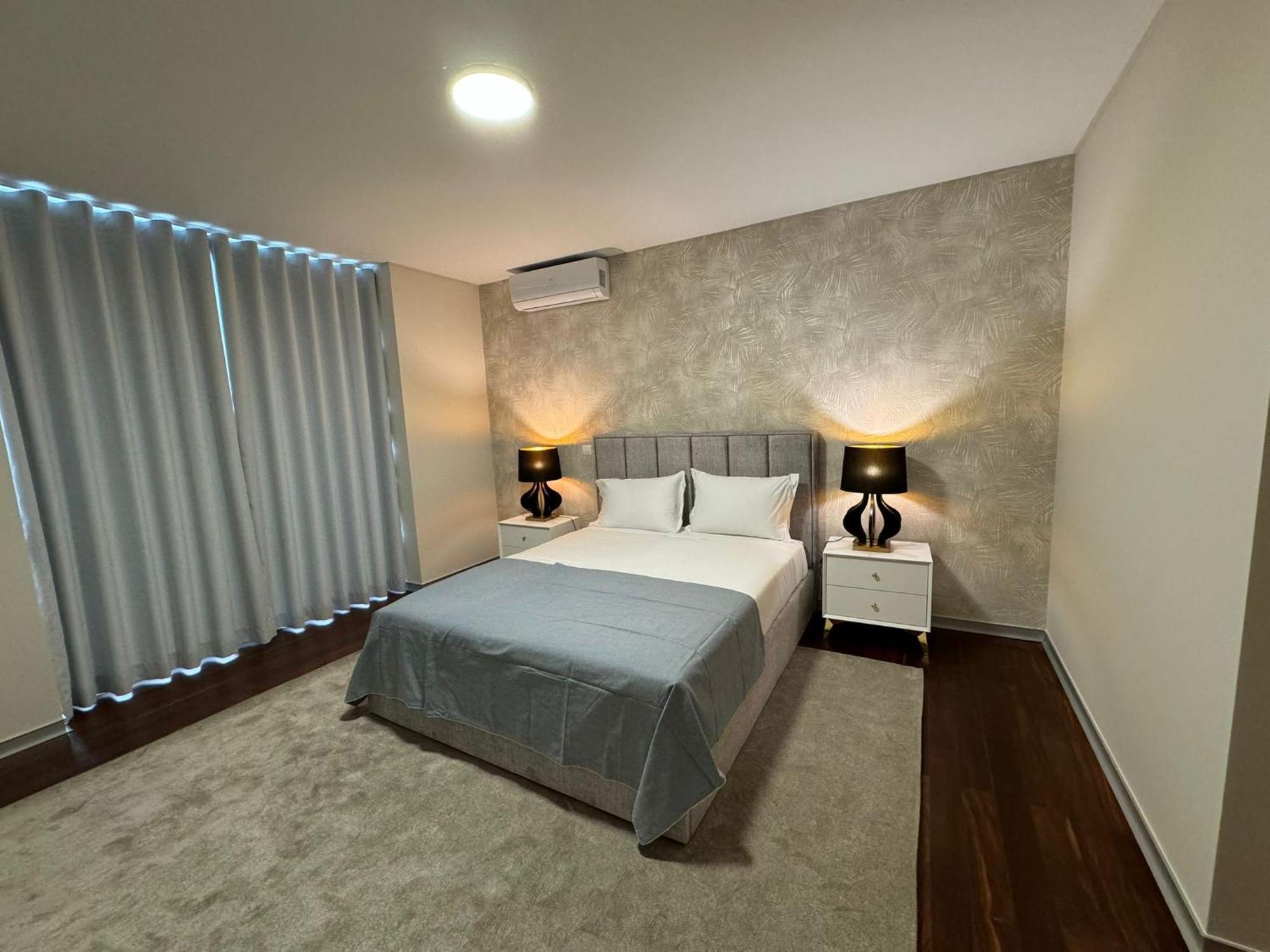 Apartment Next Corner Plaza Funchal (Madeira)